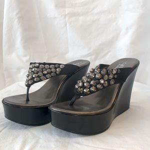 Women’s Callisto “Isis” wedge sandals/size 9/Black